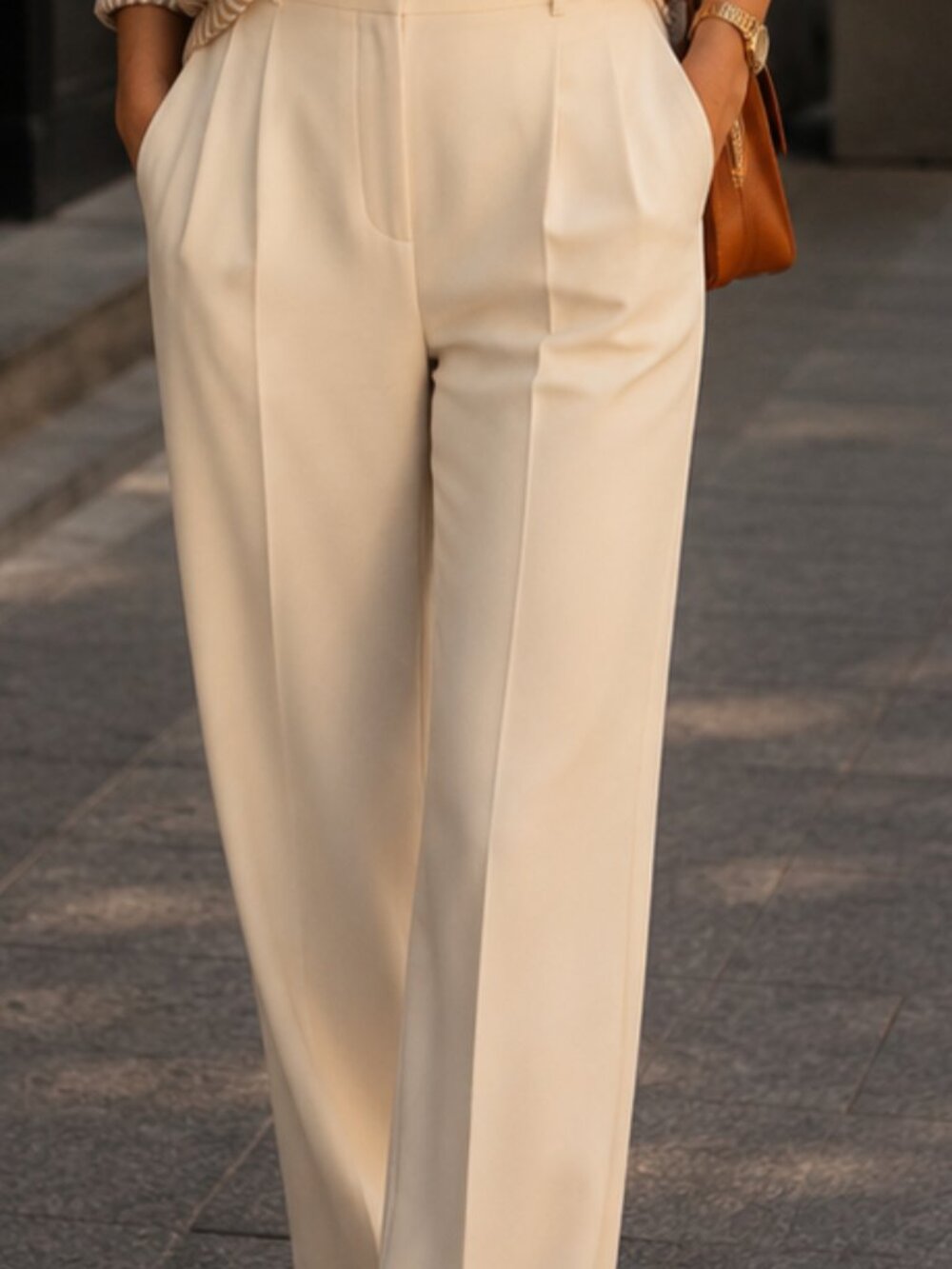 ZARA Ivory High Rise Pleated Slim Tapered Leg Tailored Trousers Pants Size S